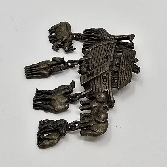 Vintage JJ Jonette pin brooch Noah's Ark 1980s dangle charms wild animal camel - Picture 4 of 7